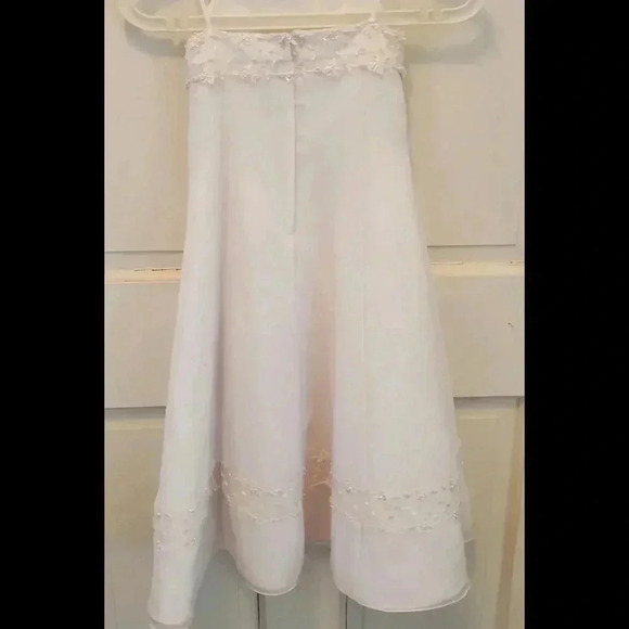 Beautiful White Flower Girl Dress from David’s Bridal - Never Worn - Picture 2 of 8